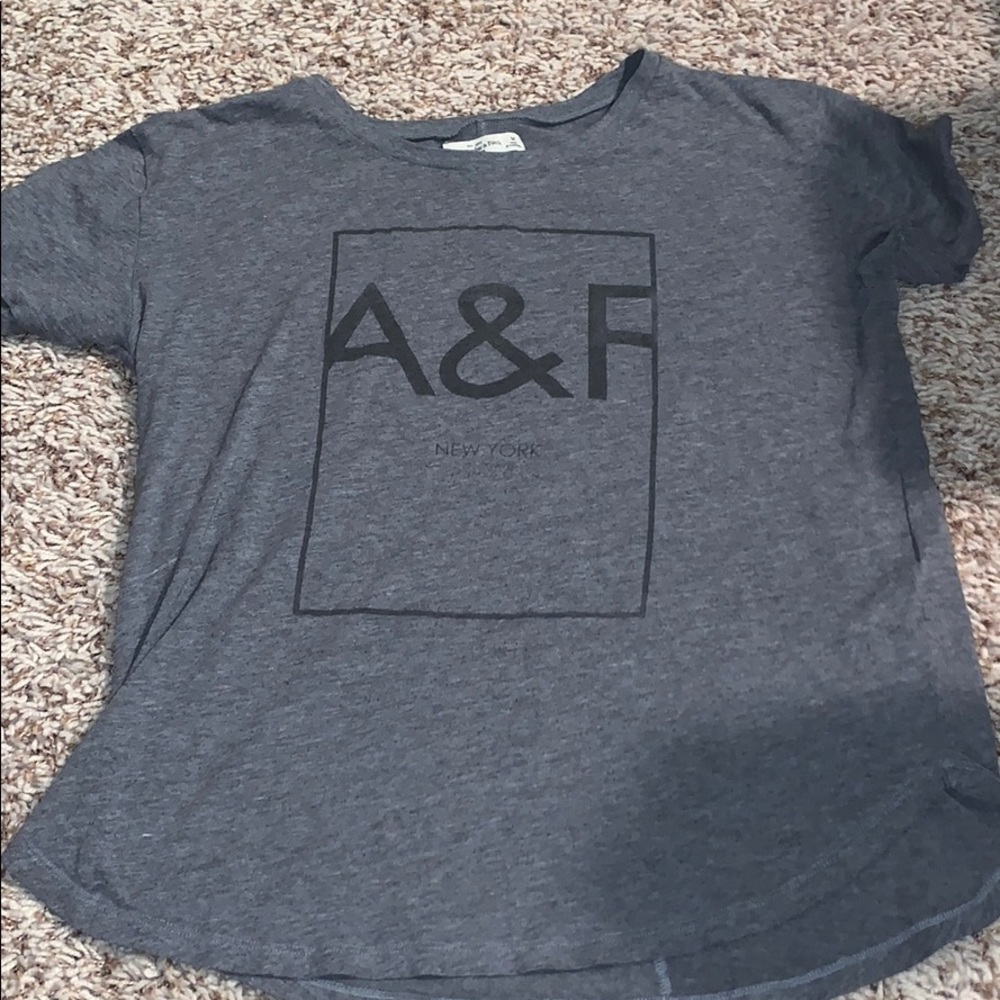 Abercrombie A&F T-shirt